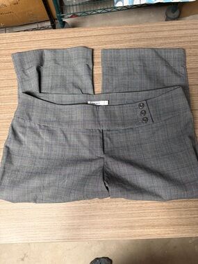 Gray Plaid Dress Capris - Brocks